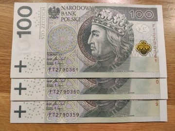 Trzy banknoty 100 zł kolejne numery seryjne