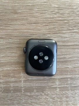 Apple Watch 3 42 mm GPS wifi - uszkodzony