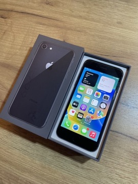 Apple IPhone 8 64 GB nowa bateria