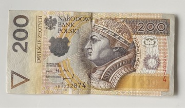 Banknot 200zł 1994r seria YB