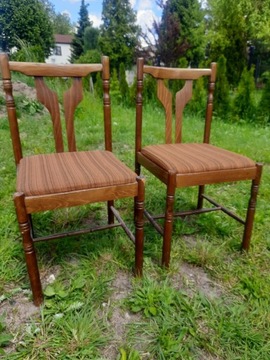 Dwa stare krzesła vintage PRL