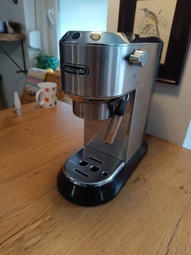 Ekspres Express DeLonghi EC685