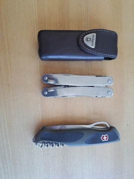 Victorinox SwissTool  Spirit x  RangerGrip 