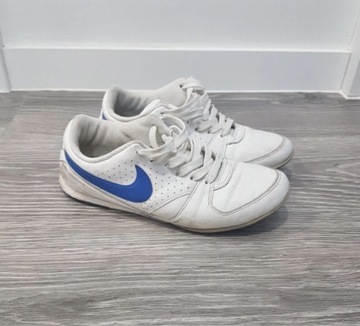 Buty sportowe Nike damskie 38.5