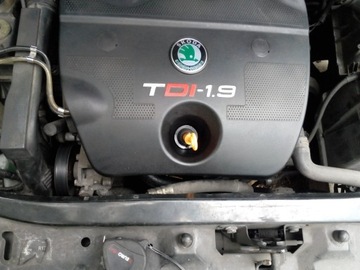 Pokrywa silnika Octavia I 1.9 TDI osłona górna