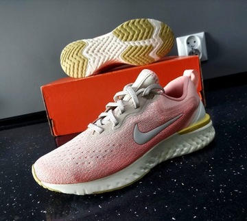 Buty Sportowe NIKE Odyssey React r. 38 | AO 9820 