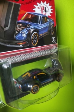 Hot Wheels Datsun 240z blue RLC