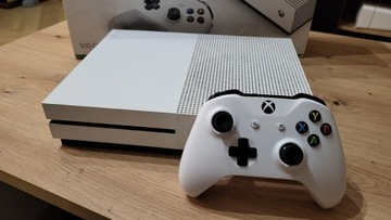 Xbox One S 500GB zestaw !