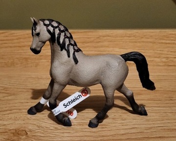 Schleich exclusive koń arabski klacz figurka 2013