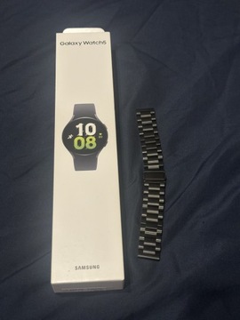 Samsung Galaxy Watch 5 SM-R915 grafitowy LTE