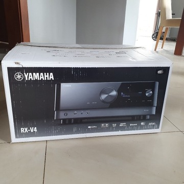 Amplituner kina domowego Yamaha MusicCast RX-V4A