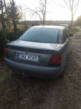 Audi a4b5 1.9 90km  części 