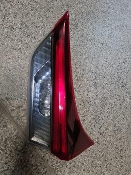 TOYOTA AURIS HB LIFT 2015- LAMPA TYŁ PRAWA KLAPA