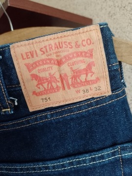 Oryginalne spodnie Levi's jeans stan idealny