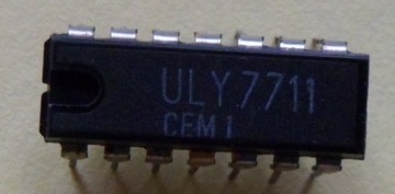 ULY7711 = SFC2711 podwójny komparator napięcia
