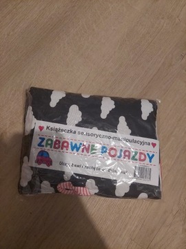 Książeczka sensoryczna zabawne pojazdy