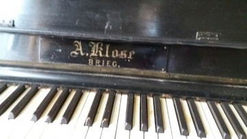 Pianino czarne A.Klose Brieg