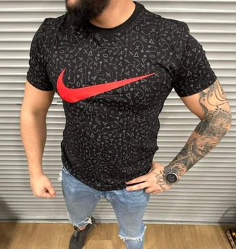 Nowe Koszulki Nike