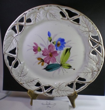 4. talerz zdobiony dekoracyjny ażurowy porcelana angielska