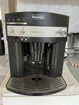 Ekspres do kawy DeLonghi Magnifica