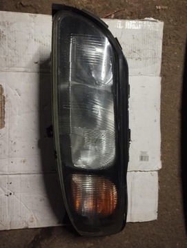 VOLVO V70 XC70 S60 LAMPA LEWA PRZÓD 00-04R EUROPA