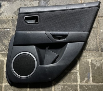 Panel boczny / boczek drzwi Mazda 3 BK (prawy tył)