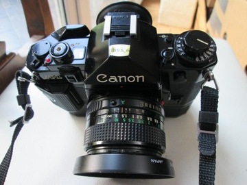 CANON A1  Z OBIEKTYWEM CANON 28/2,8 I MOTOREM