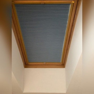 Rolety plisowane do okien dachowych szyte na miarę