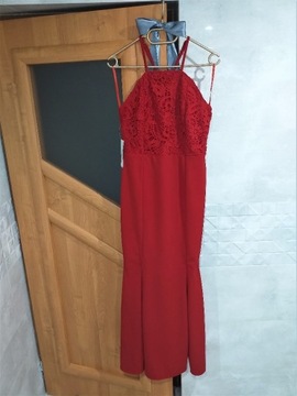 Czerwona koronkowa sukienka maxi Ax Paris M