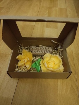 Flowerbox pudełko kwiaty mydlane Dzień Mamy 