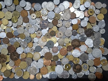 450 monet ze Świata każda moneta inna