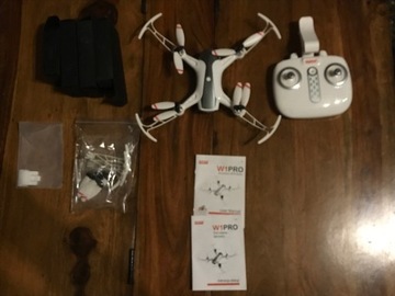 dron  z Syma W1Pro