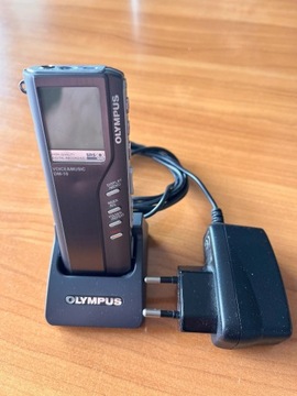 Dyktafon cyfrowy z odtwarzaczem MP3 Olympus DM-10