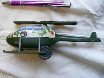 Stara zabawka -helikopter.