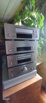 Denon Seria F-10