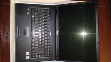 Laptop Fujitsu AMILO La1703 2GB okazja!