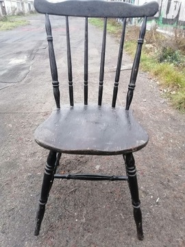 Stare drewniane krzesło Patyczak 