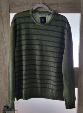 Sweter męski Leeros używany.