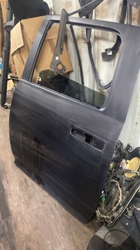 RAM1500 2011-2018 CREW CAB drzwi lewe tył