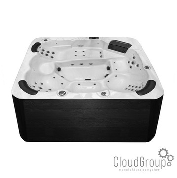 Jacuzzi Pięcioosobowe | CloudGroup