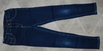 RESERVED - Jeansy 134 - długie spodnie jeansowe