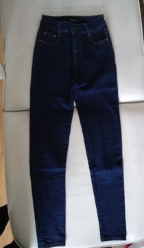 Spodnie jeans rurki rozmiar S 