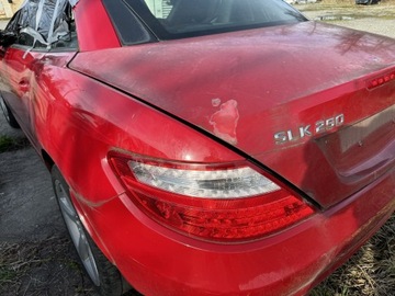 Mercedes SLK lampa lewy tył