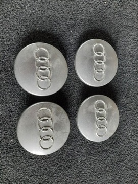 Dekielki kapsle Audi 68mm oryginalne