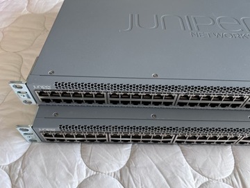 Switch Juniper EX3300-48T