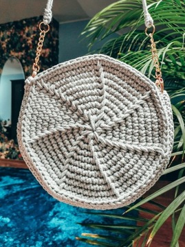 Ręcznie robiona torebka okrągła boho handmade 