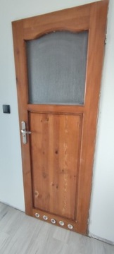 Drzwi drewniane 3 szt (2x 70wc L i R, 80 pok. L)