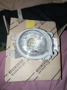 Halogen prawy LED Toyota Corolla e21, RAV4 