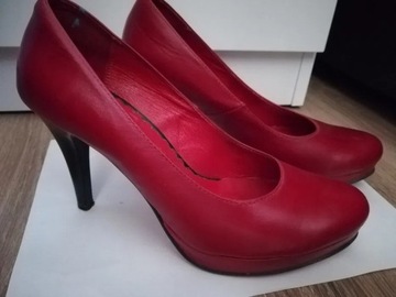 buty skórzane czerwone