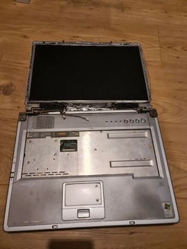 Laptop Fujitsu Siemens Amilo D1840 na czesci